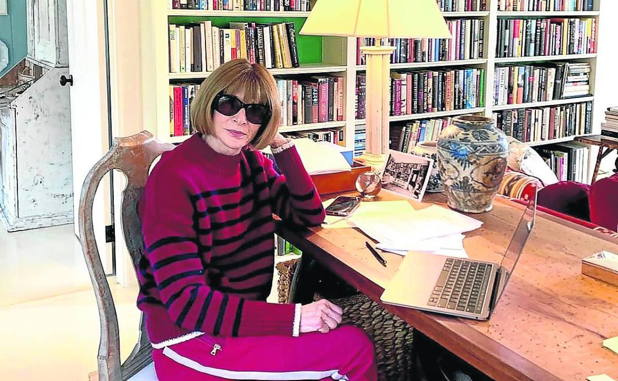 Anna Wintour no hace ascos a la moda del pantalón de chándal.