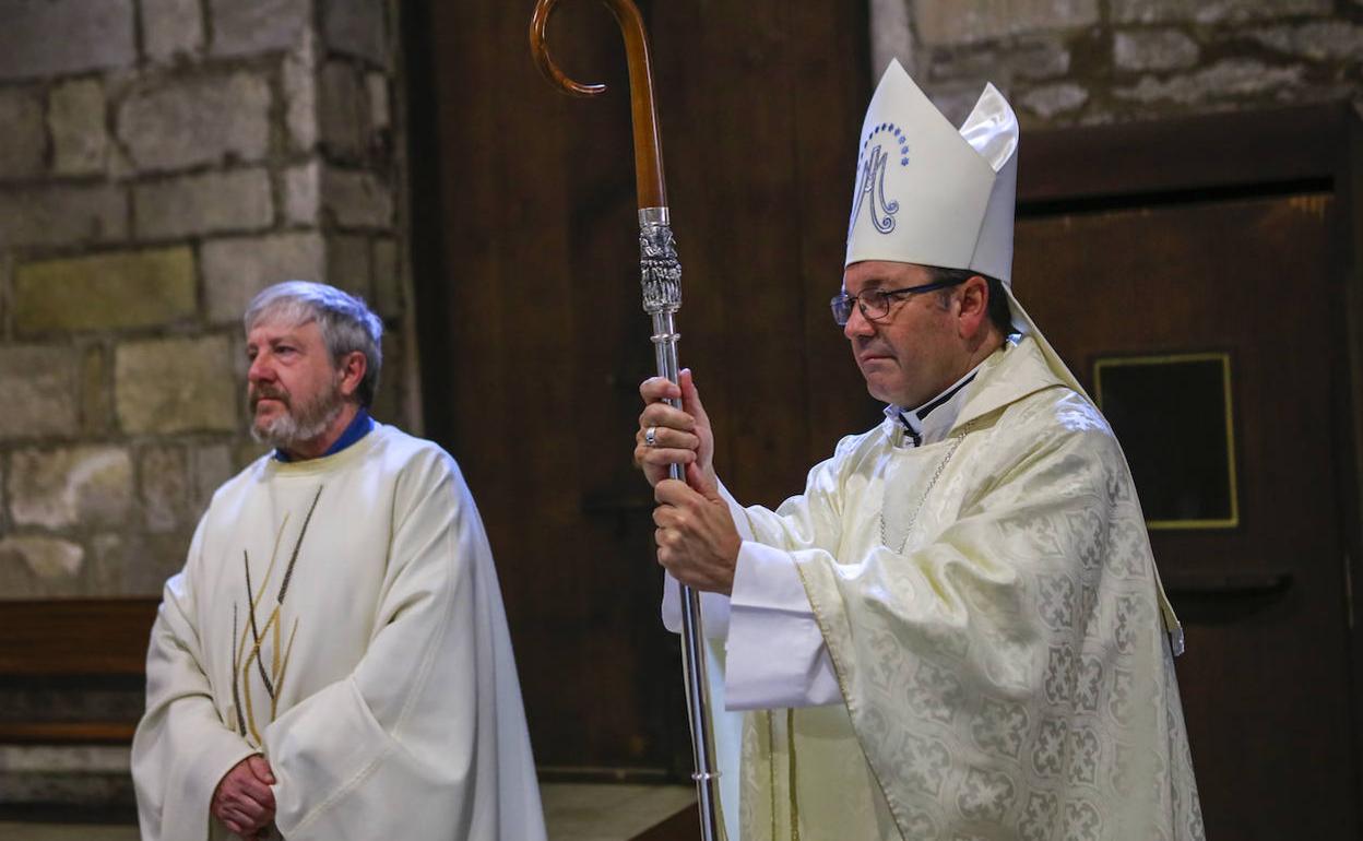 El obispo de Vitoria propone un funeral conjunto para el 31 de mayo