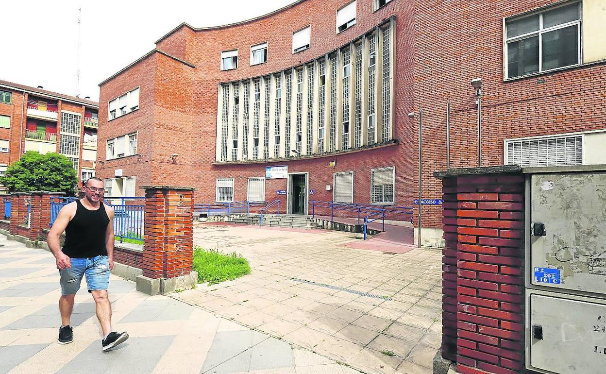 El Centro de Salud Miranda Oeste tenía ayer 11 casos positivos confirmados en los últimos 7 días.