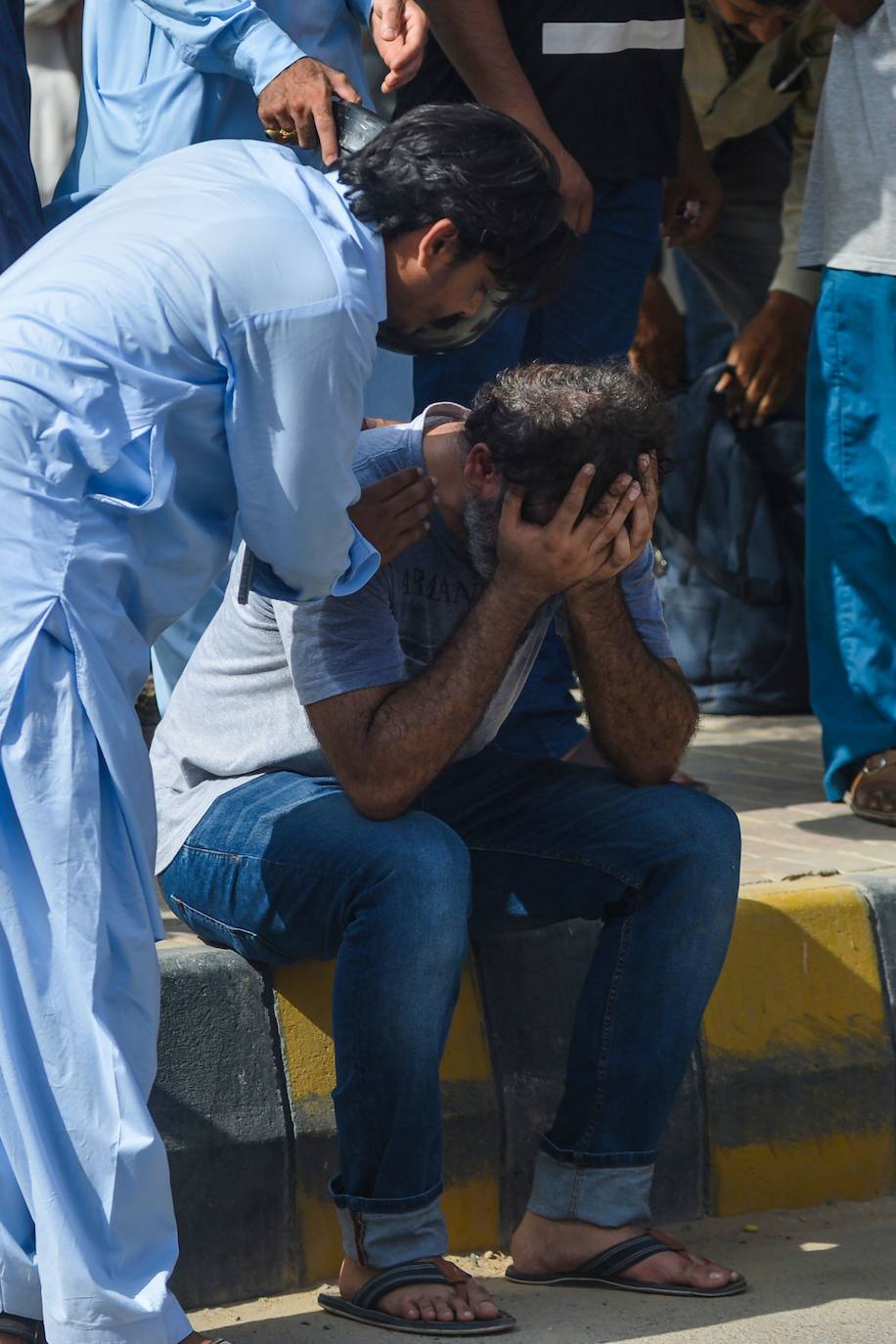 Fotos: El accidente de un avión en Pakistán, en imágenes