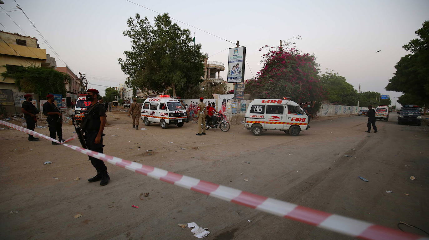 Fotos: El accidente de un avión en Pakistán, en imágenes