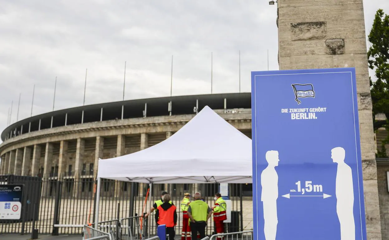 Exterior de uno de los estadios de fútbol alemanes. 