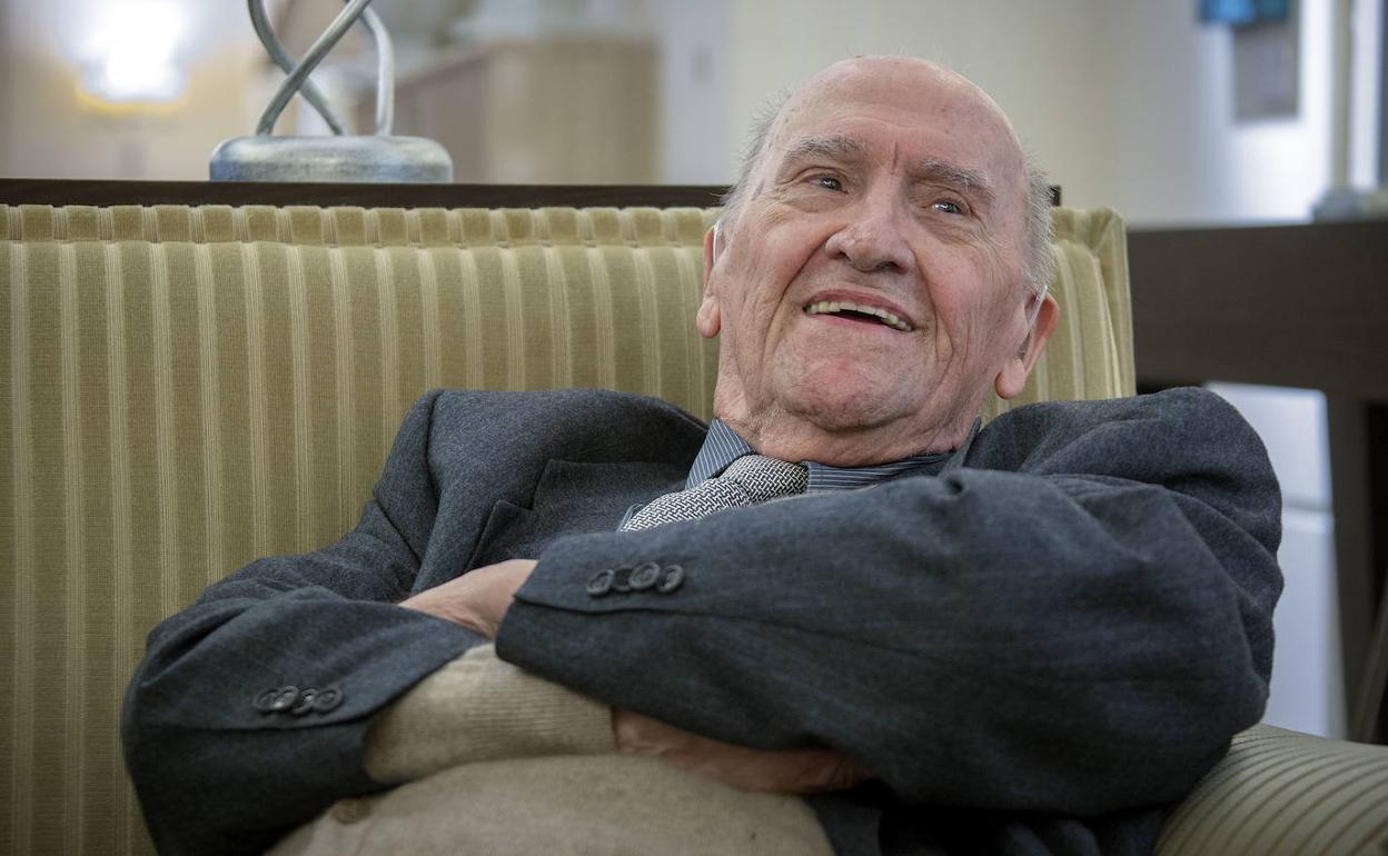 Un coche lleno de naranjas, una ruta de castillos y un pan de Viena