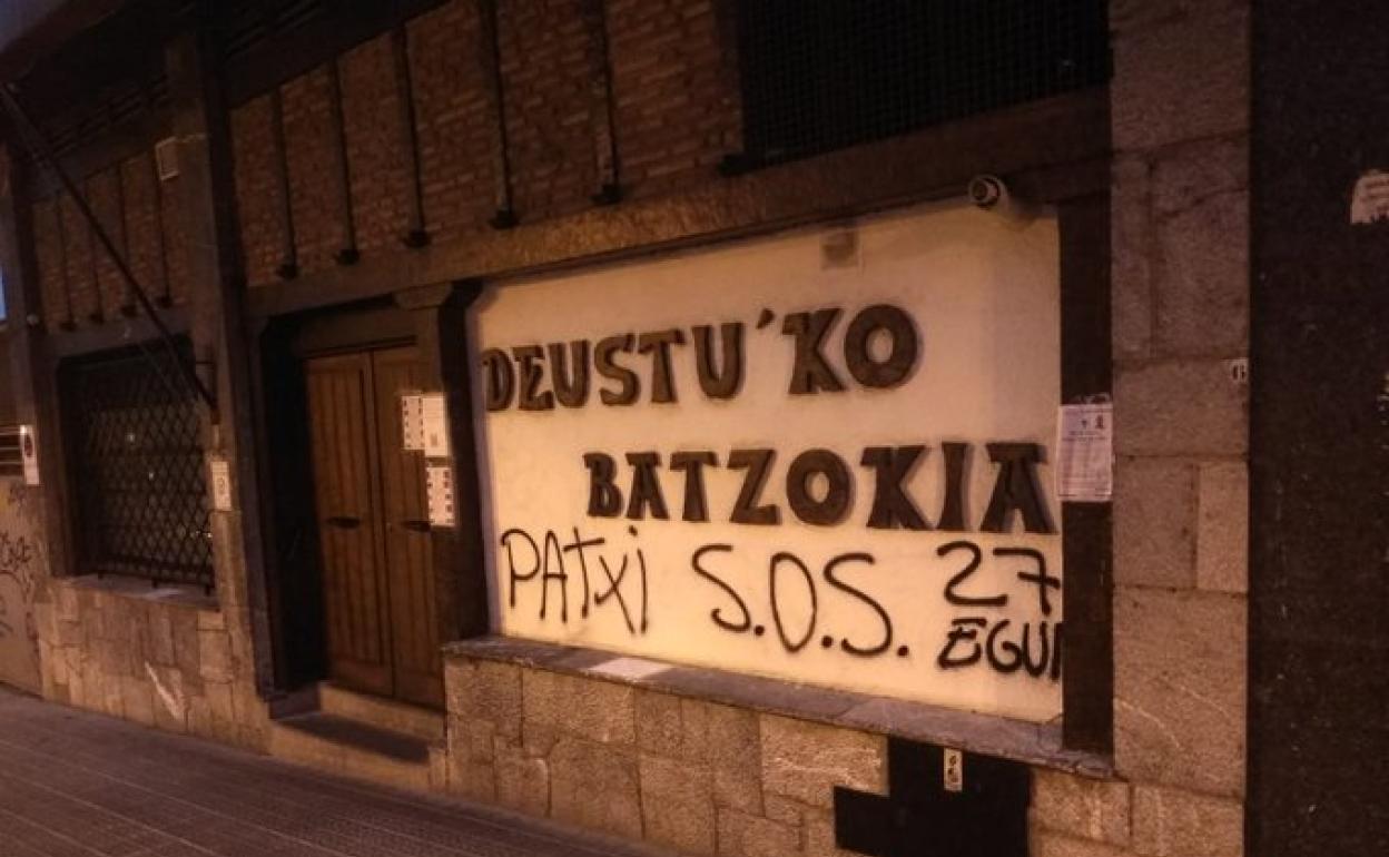 Imagen de la pintada.