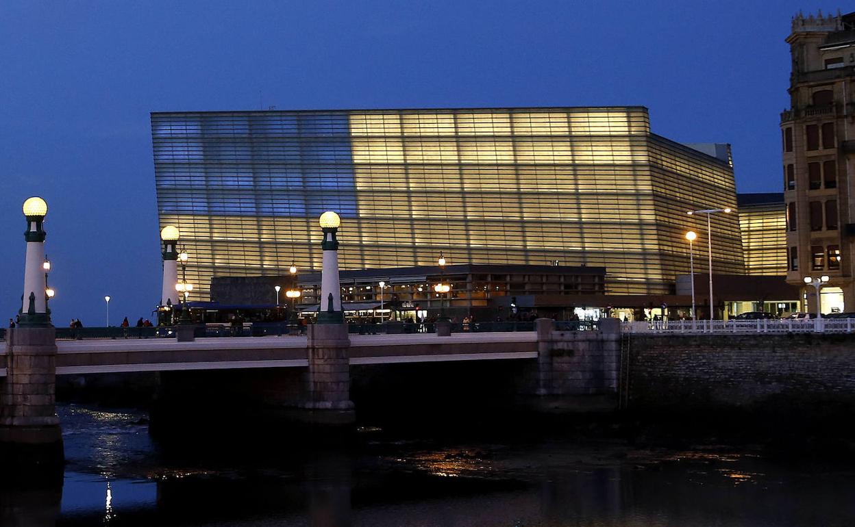 Donostiako Kursaal eraikina.