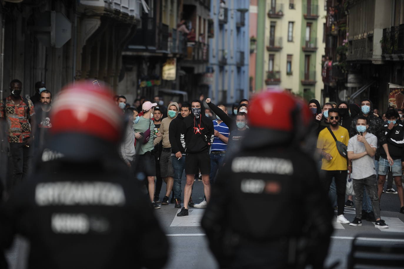 Fotos: Cargas en San Francisco tras el mitin de Vox