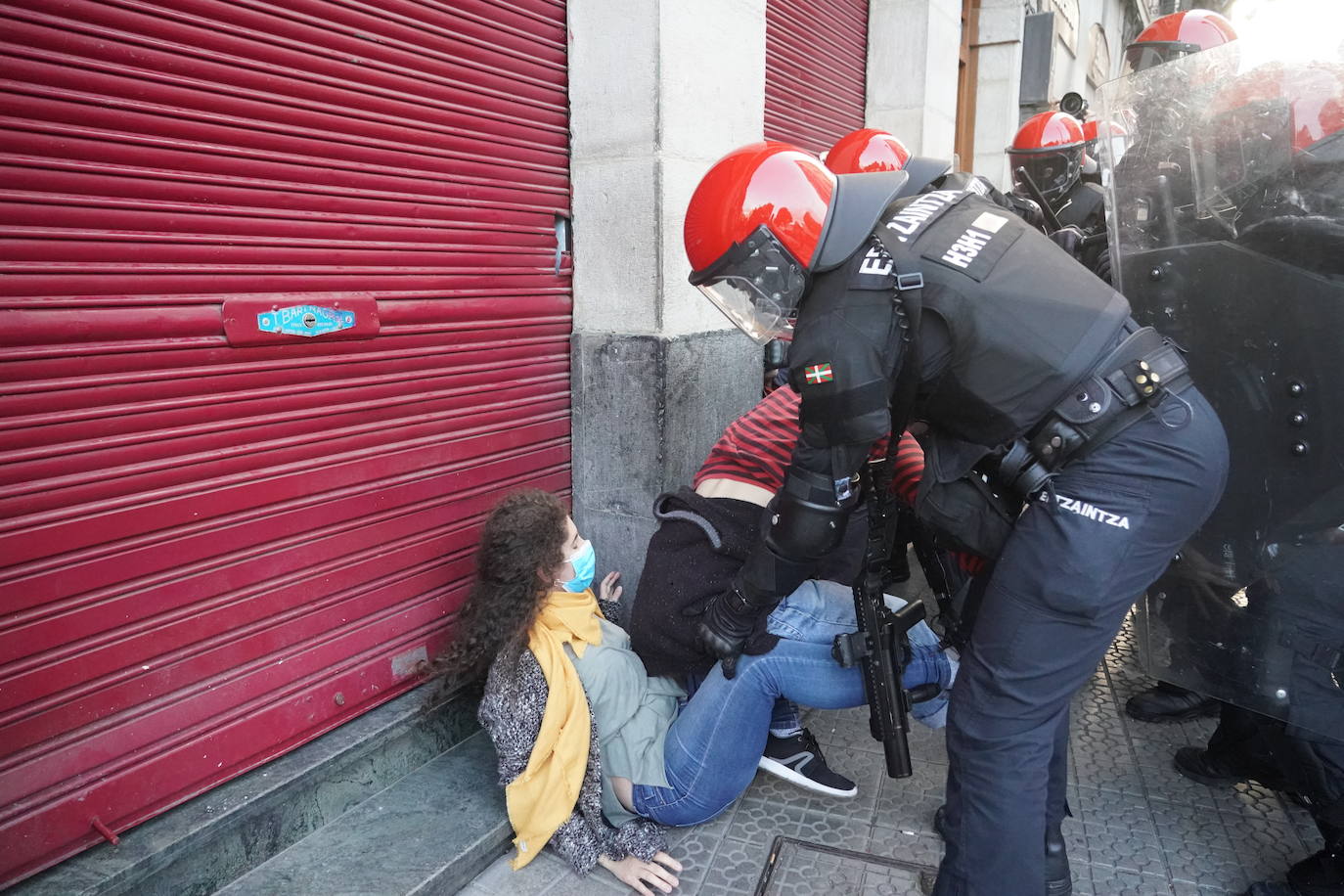 Fotos: Cargas en San Francisco tras el mitin de Vox