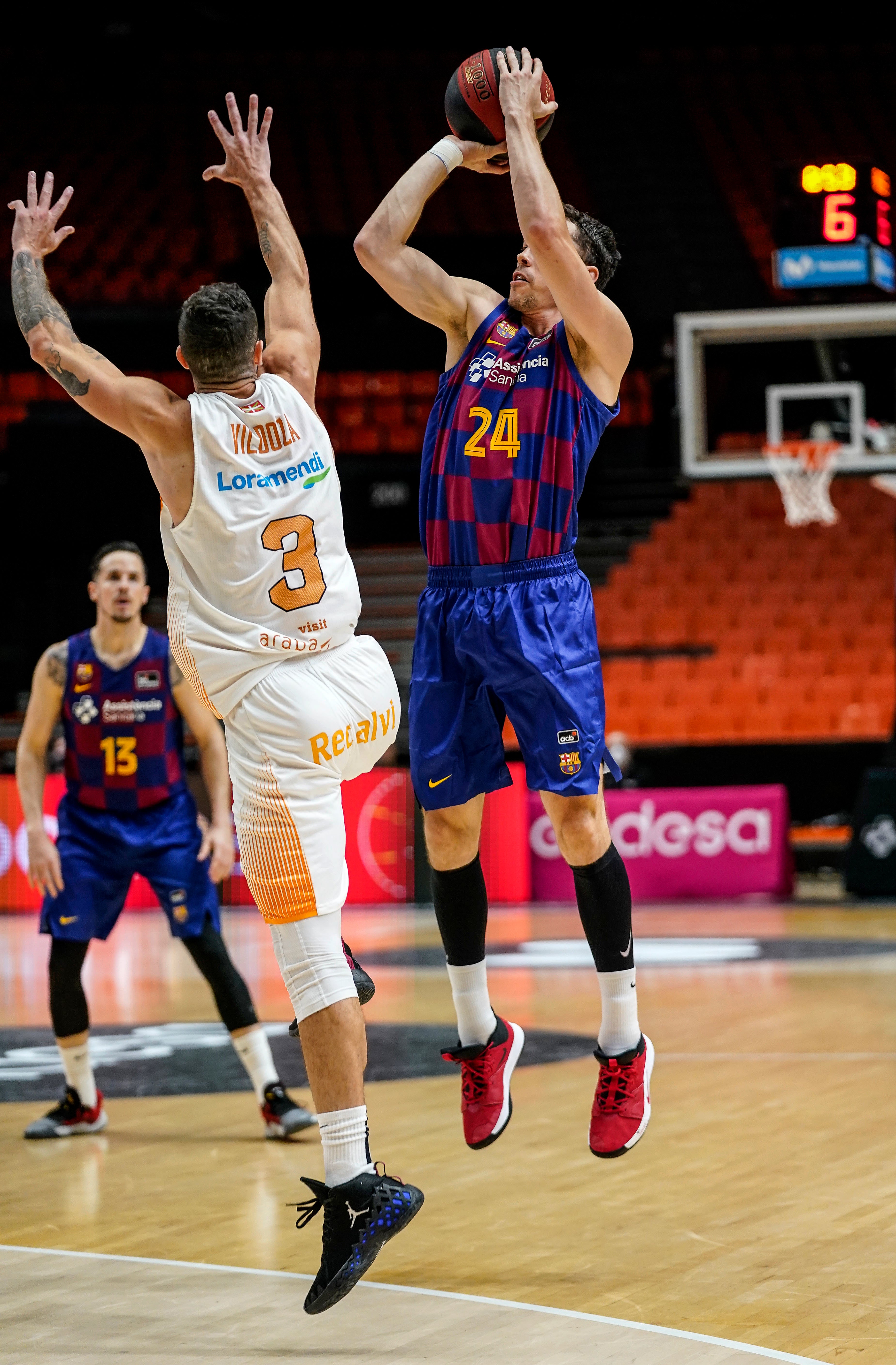Fotos: Las mejores imágenes del Barcelona-Baskonia