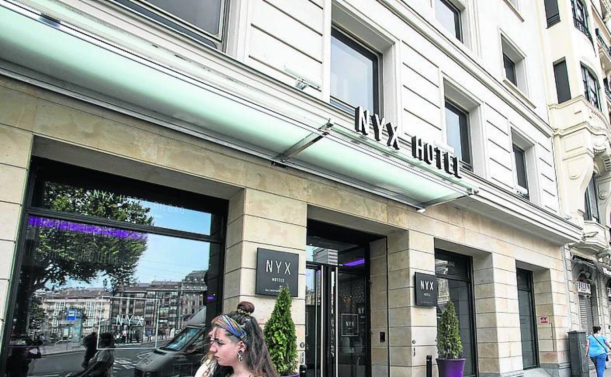 La reapertura de hoteles es «continuada pero tímida».