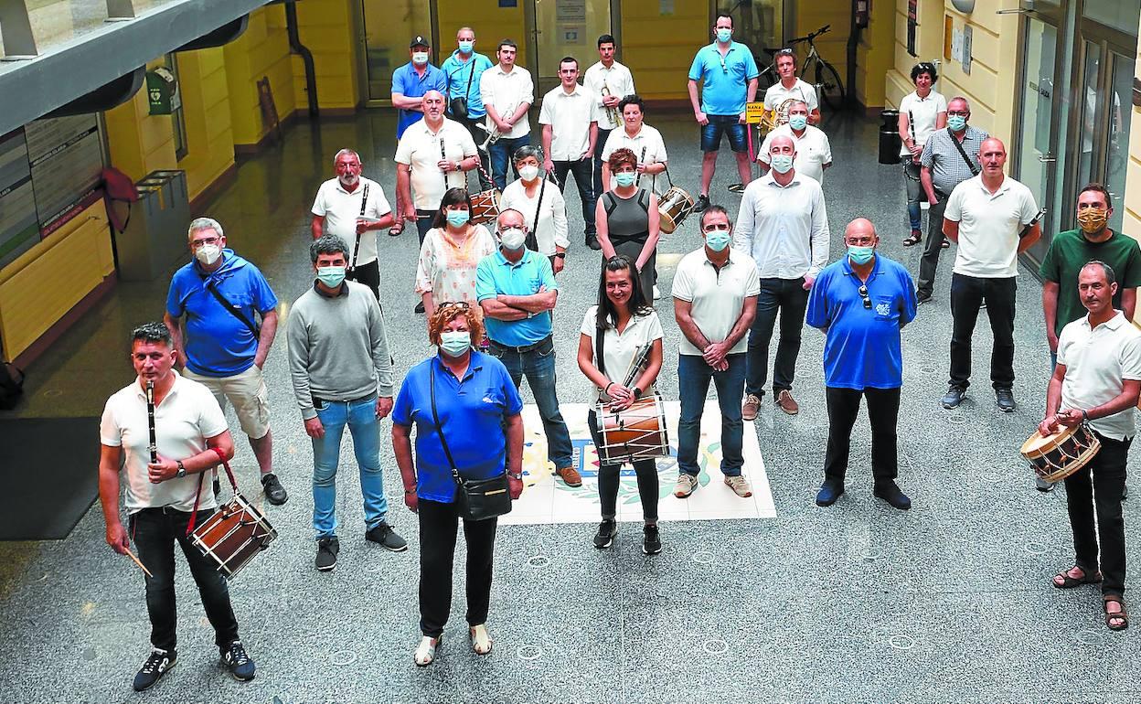 Fiesta con gestos de Sanjuanes 'normales'