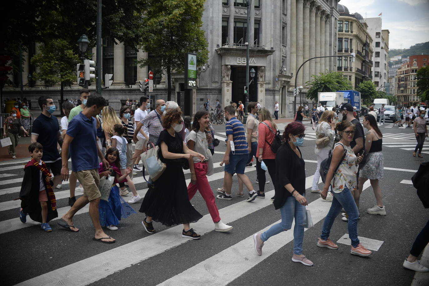 Fotos: Las rebajas llegan a Bilbao