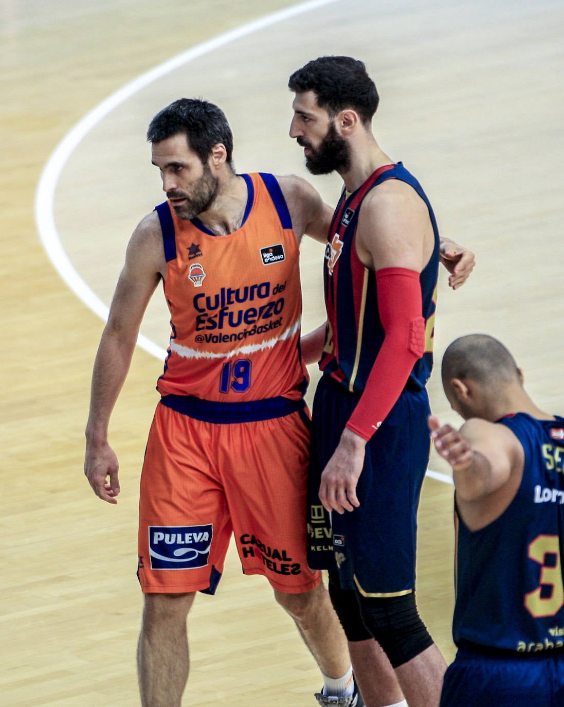 Fotos: Las mejors imágenes del Valencia Basket - Kirolbet Baskonia