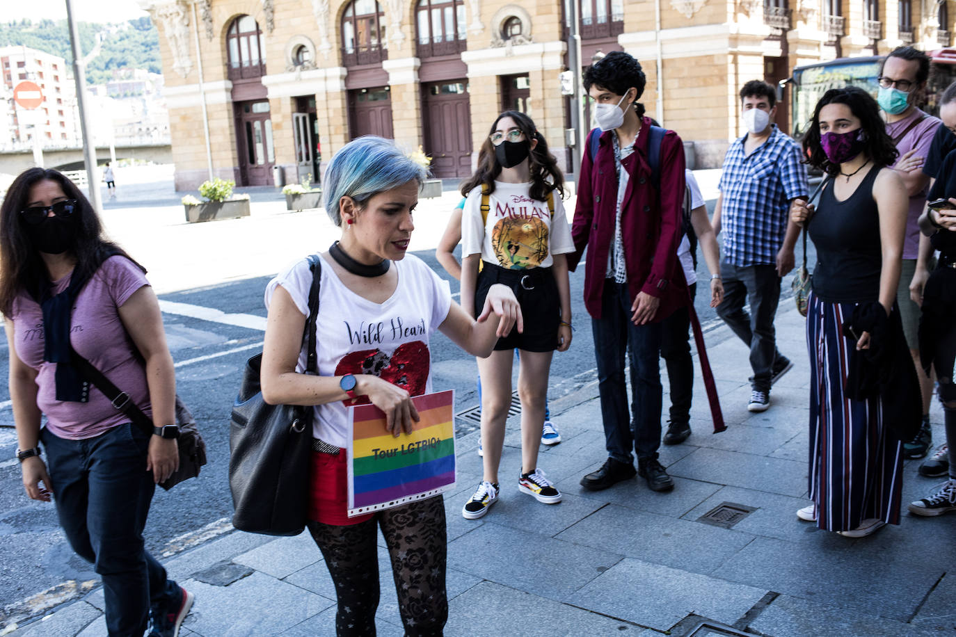 Fotos: El Orgullo llena de música la Gran Vía de Bilbao