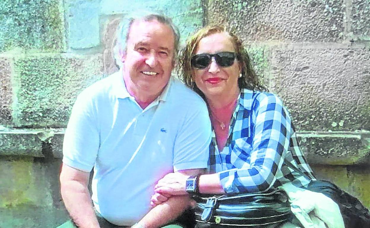 Los protagonistas. Jesús María Baranda y Carmen Merino, en sus tiempos felices.