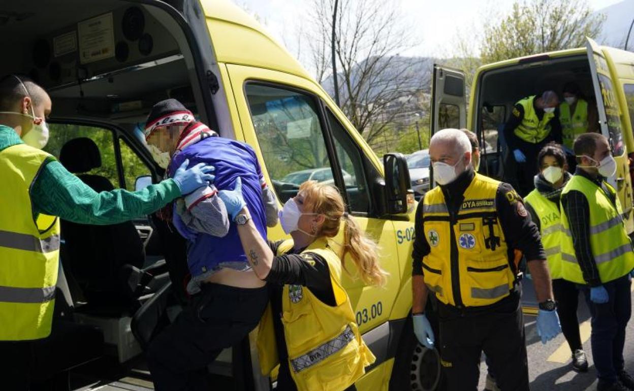 Traslado de personas dependientes de una residencia de Txurdinaga a Mundaka.