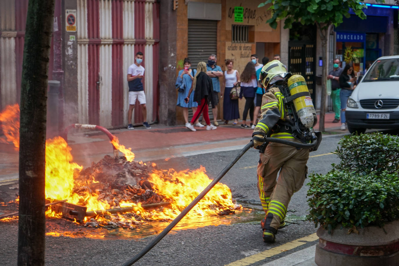 Fotos: Disturbios en un mitin de Vox en Barakaldo