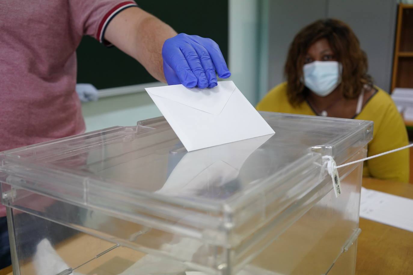 Colegio electoral en Durango