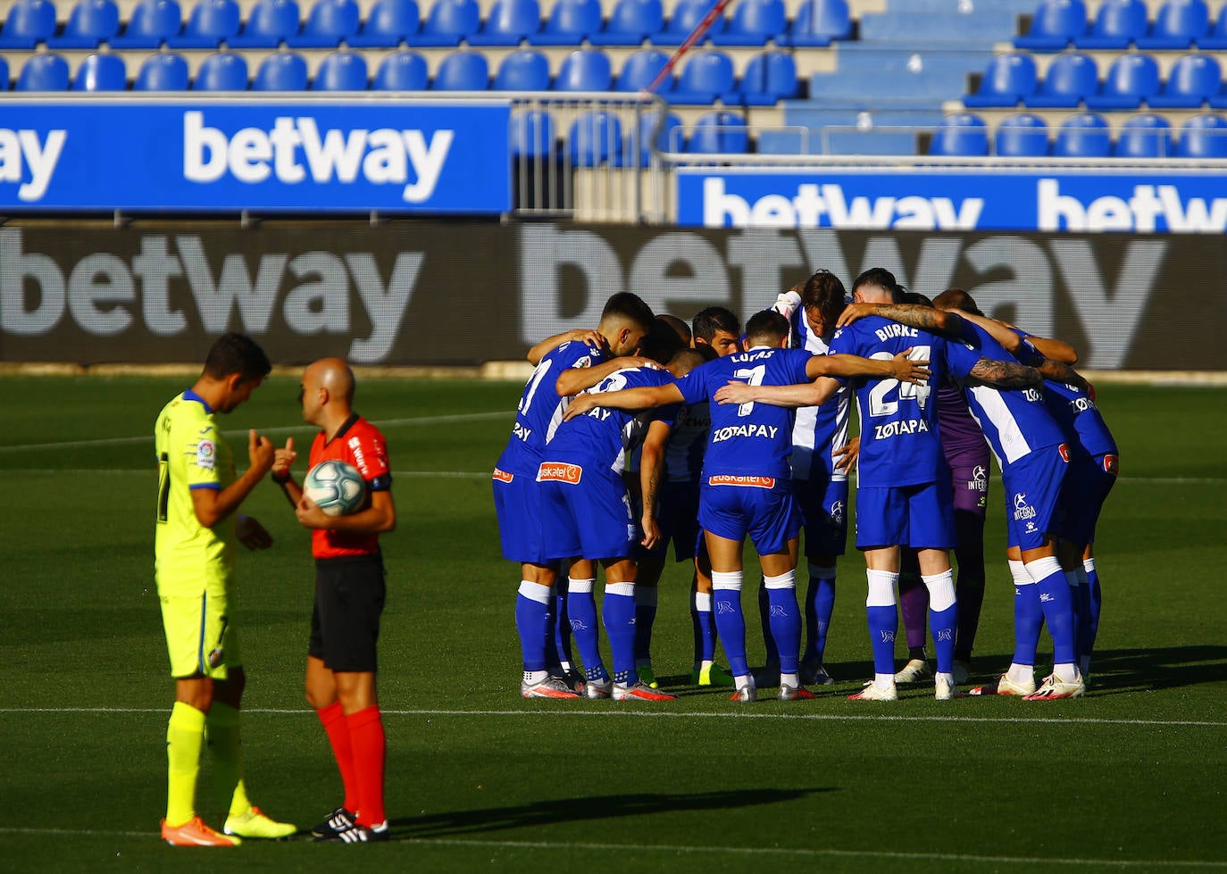 Fotos: Las fotos del Alavés - Getafe