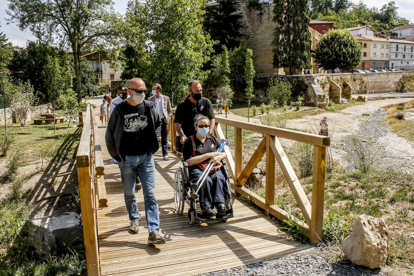 Inauguración de la nueva pasarela.