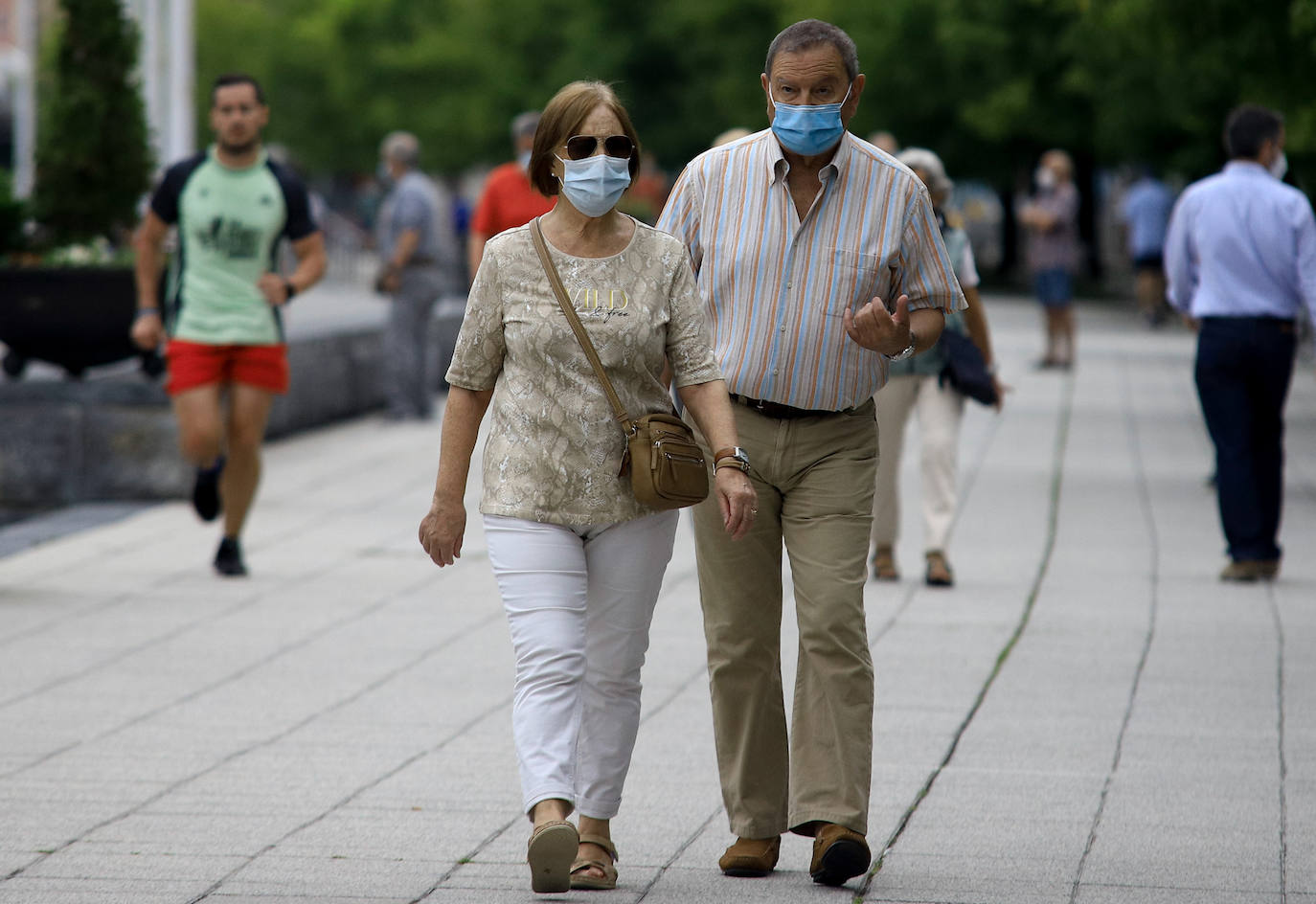 Fotos: Primer día de mascarilla obligatoria en Bizkaia