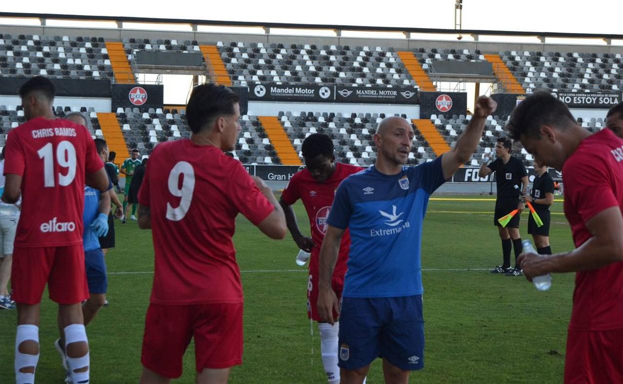 Munitis: «El Bilbao Athletic es un equipo alegre, con piernas»