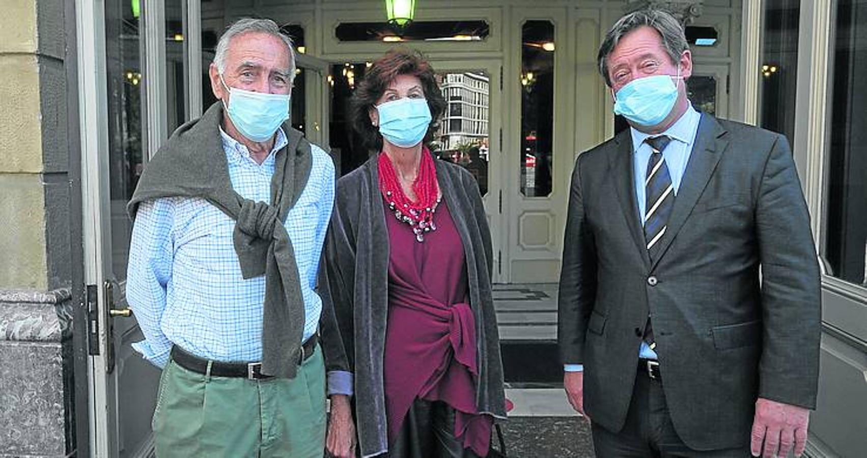 Juan Mari Alegría, Rosaura López y Bingen Zupiria.