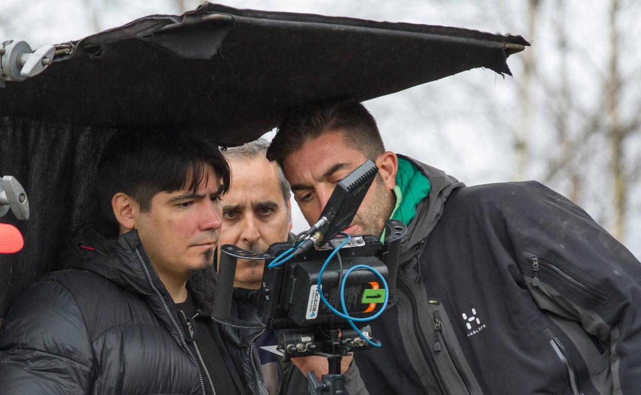 Paul Urkijo zuzendaria, 'Dar-dar' film laburraren grabazioan.