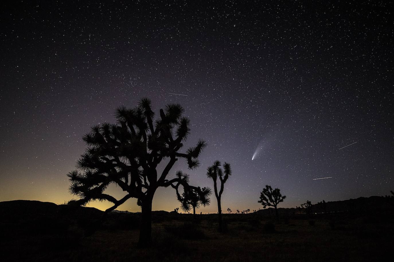 Fotos: El paso del cometa Neowise desde la Tierra, algo que no ocurría hace más de 20 años