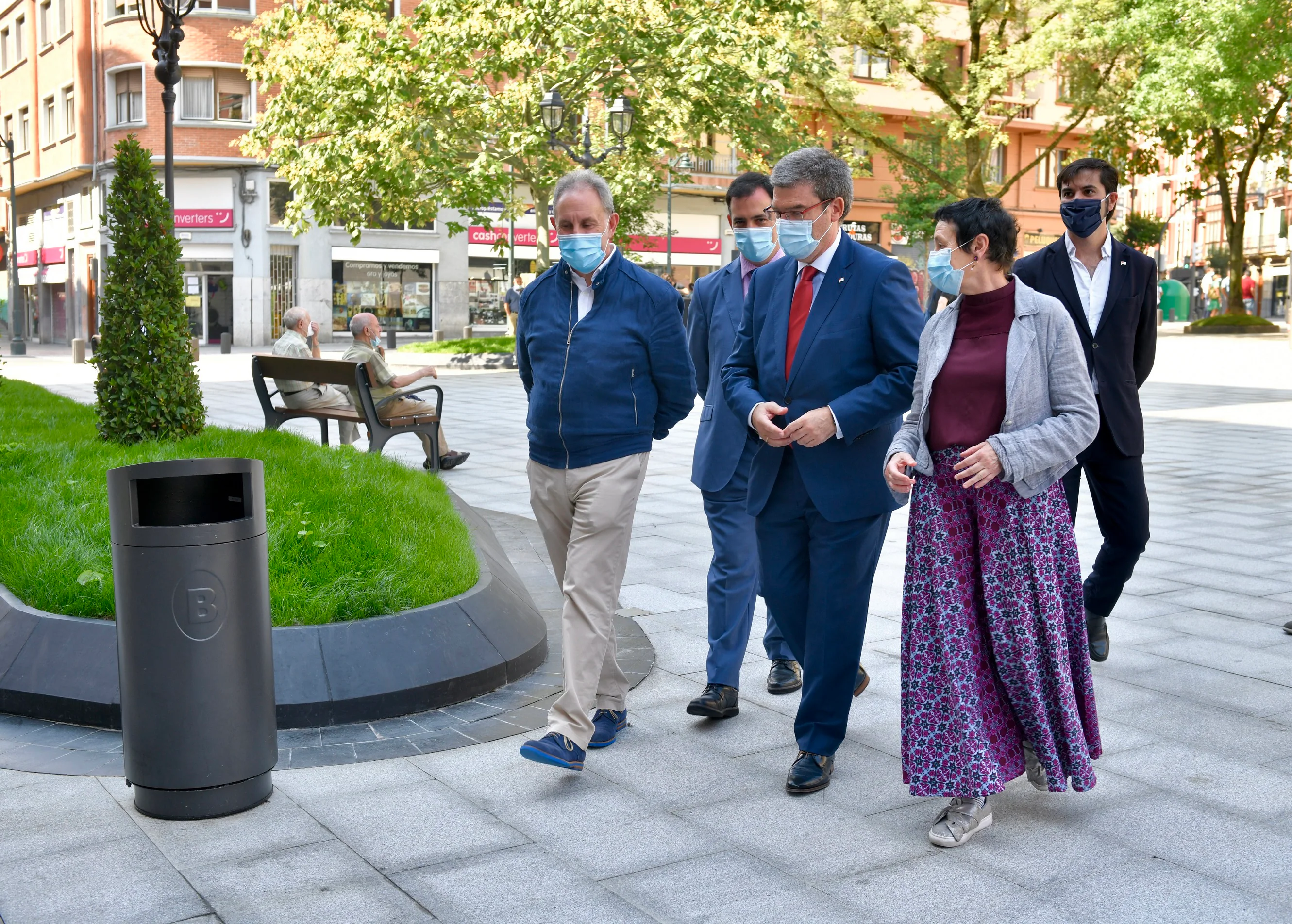Bilbao duplica la peatonalización de la plaza Calixto Díez