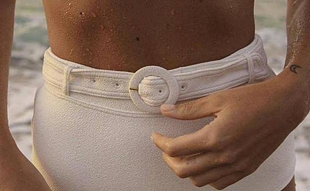 Los ocho bikinis de cintura alta que estilizan tu figura