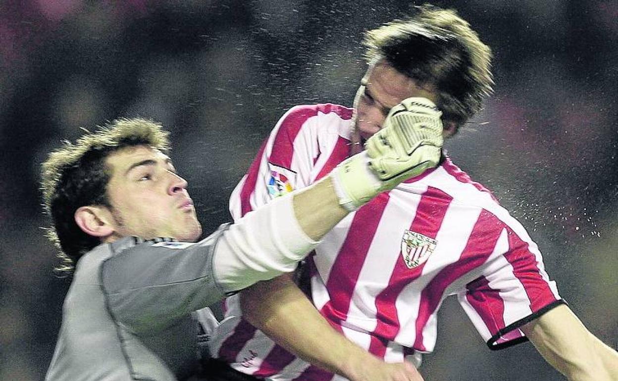 Iker Casillas, en un duelo contra el Athletic.