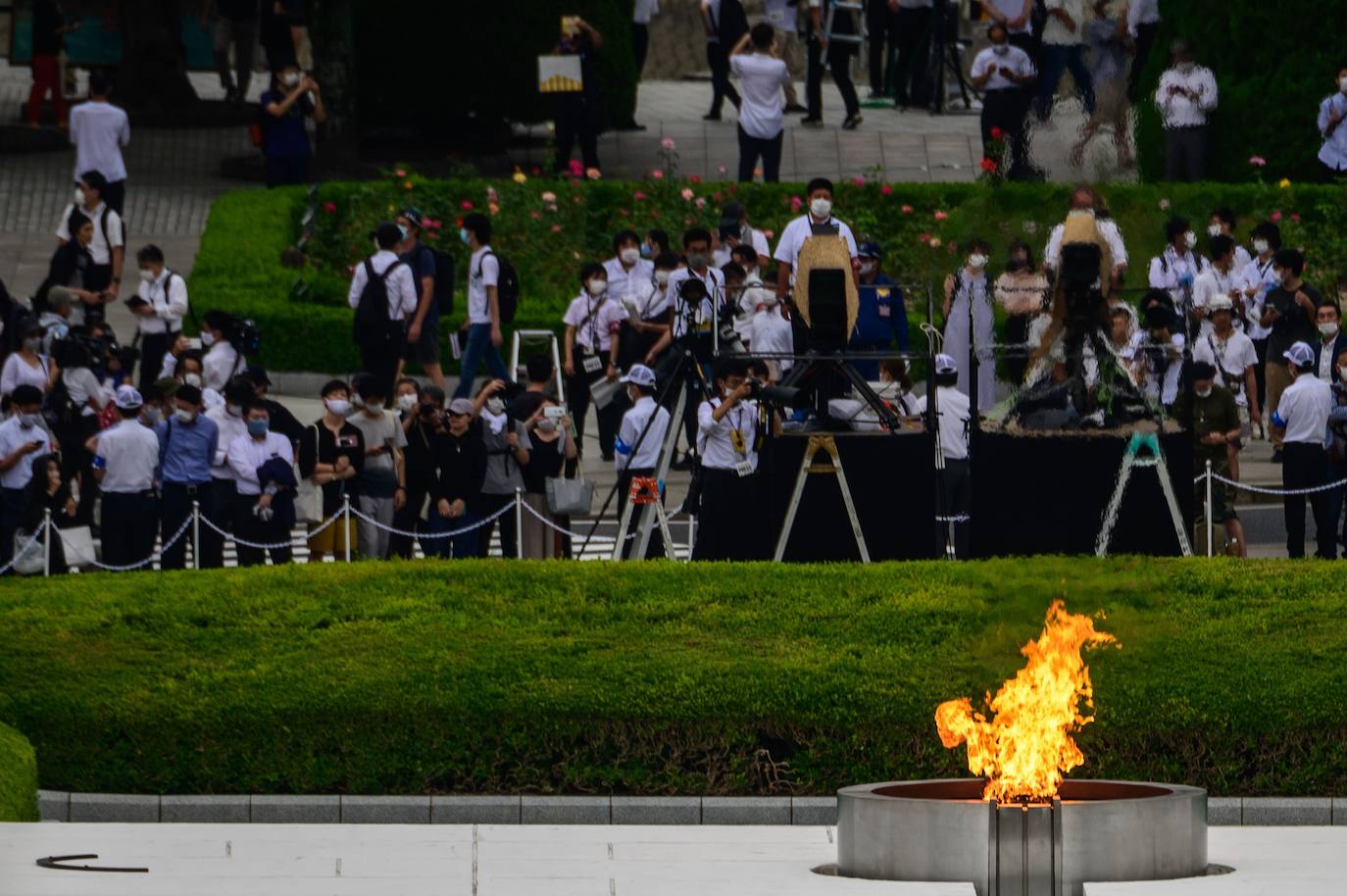 Fotos: Homenaje a las víctimas de la bomba atómica lanzada por EEUU en 1945