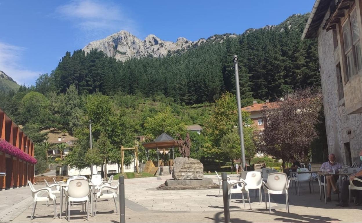 Quiosco de musica de Mañaria.