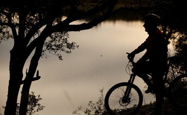 Descubre en bicicleta la Sierra Arcena, un paraje de los más desconocidos de Álava