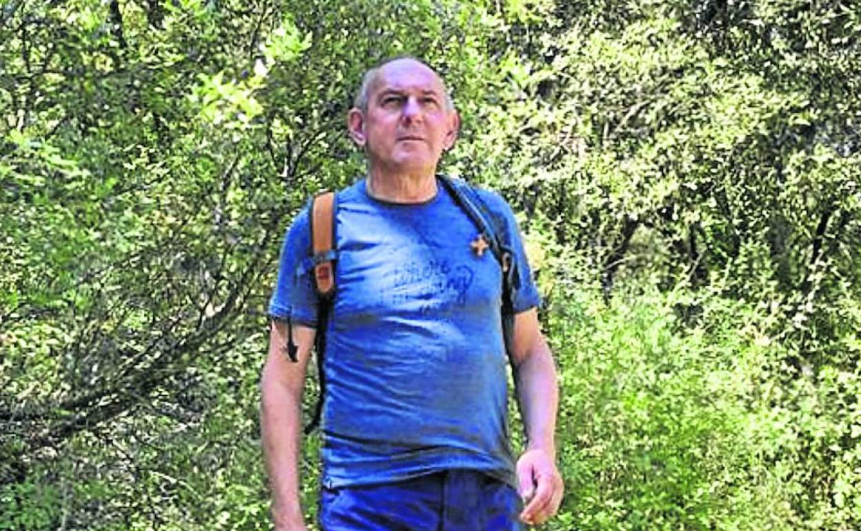 El diputado general, Ramiro González, de ruta por la Montaña Alavesa. 