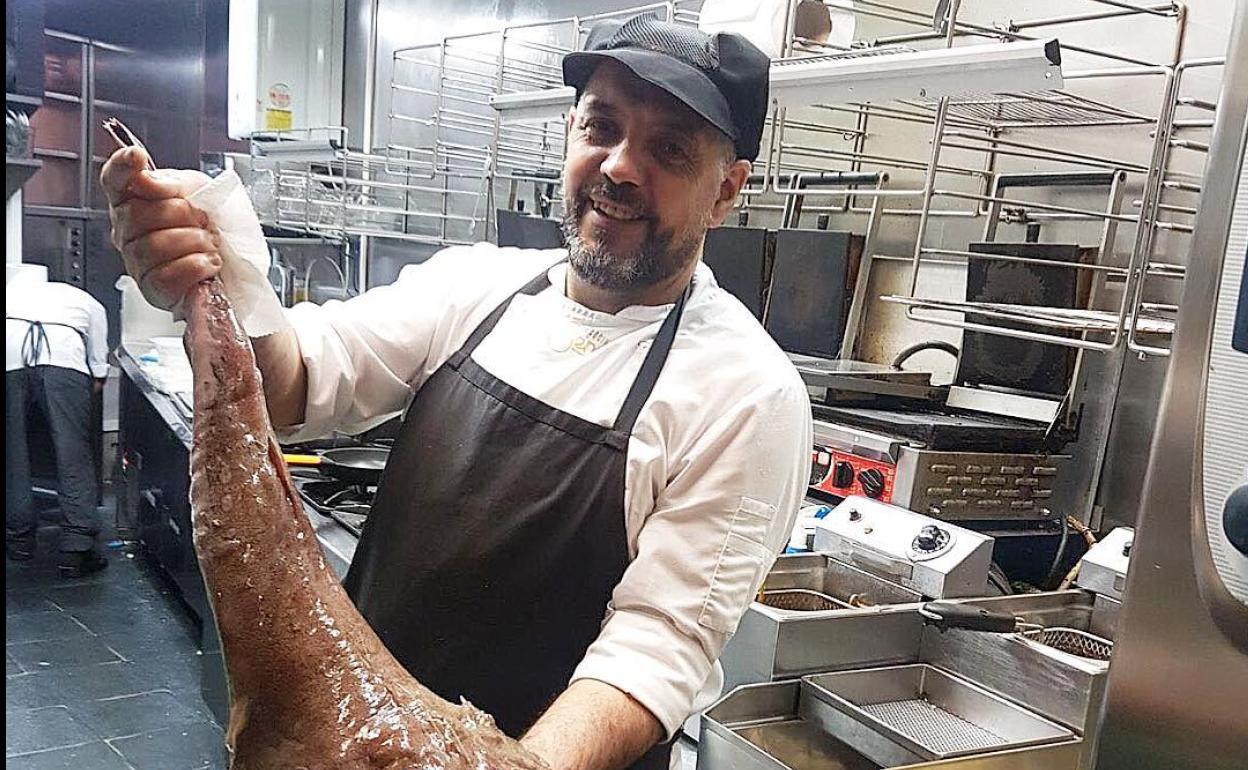 El Sagartoki dedicará una placa a su cocinero fallecido por Covid