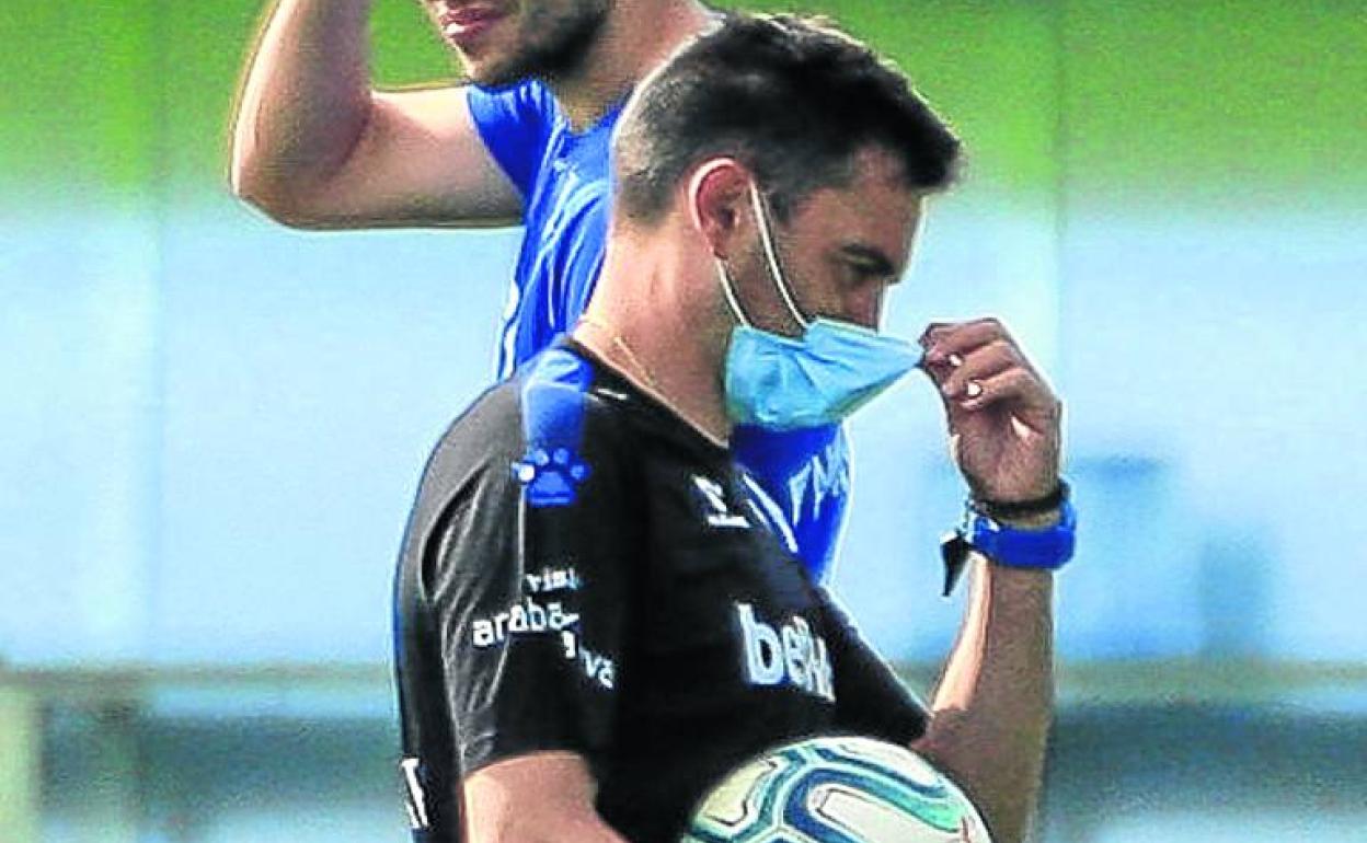 Garitano, en un entrenamiento de la pasada temporada.