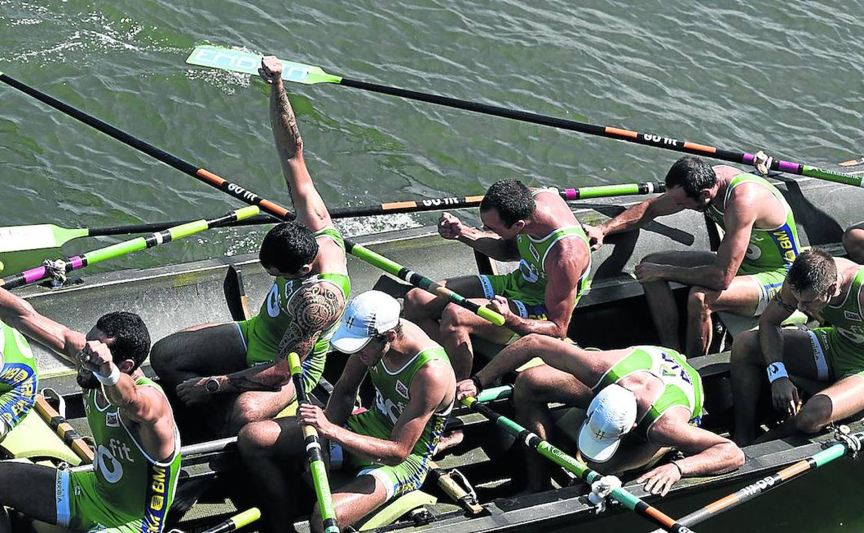 Hondarribia sumó el domingo en Portugalete su quinto triunfo de la temporada y se ha metido de lleno en la lucha por la corona CaixaBank. 