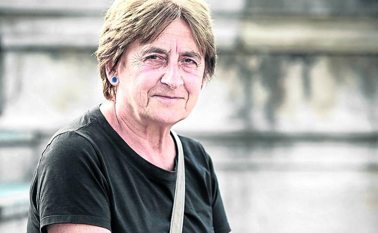 Isabel Otxoa, de la asociación ATH-ELE, en Bilbao.
