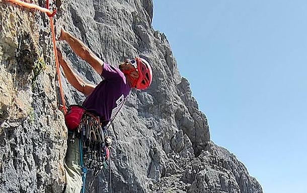 Kiko Cerdá iniciando la apertura.