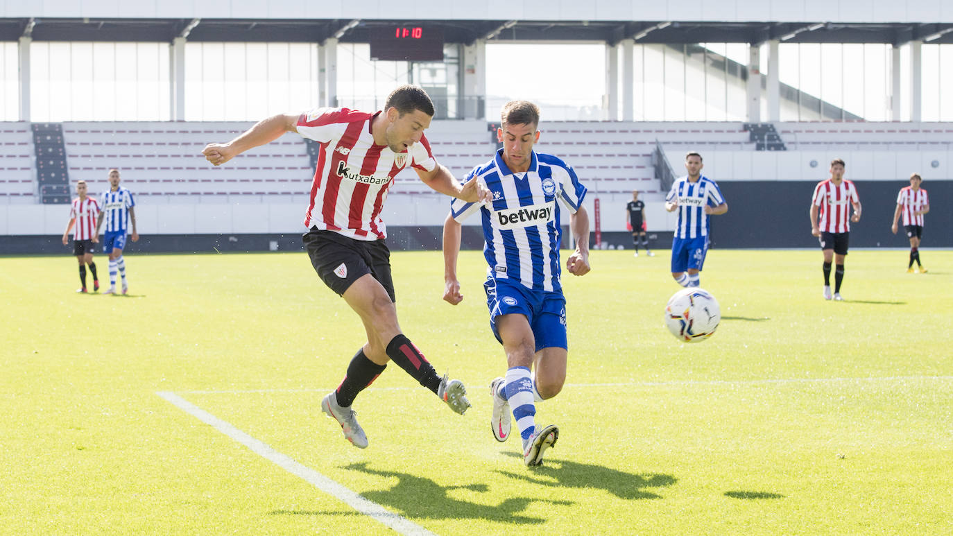 Fotos: Amistoso entre el Athletic y el Alavés