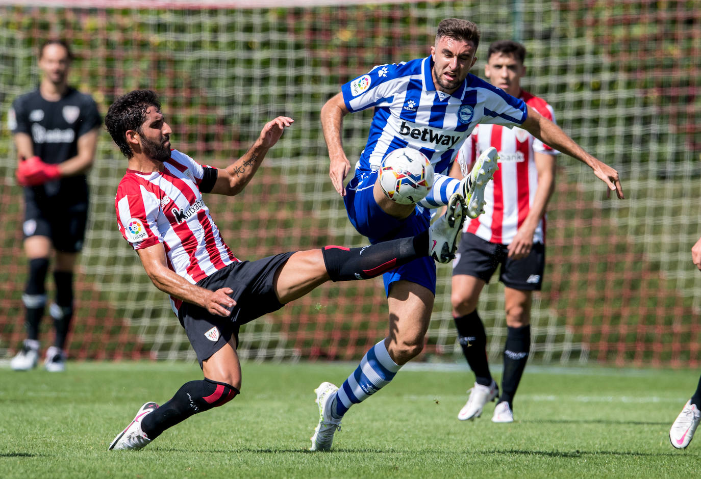 Fotos: Amistoso entre el Athletic y el Alavés