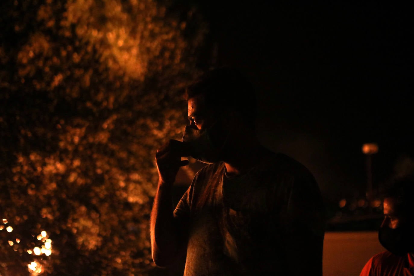 Fotos: Así fue el incendio que asoló el campo de refugiados en Moria