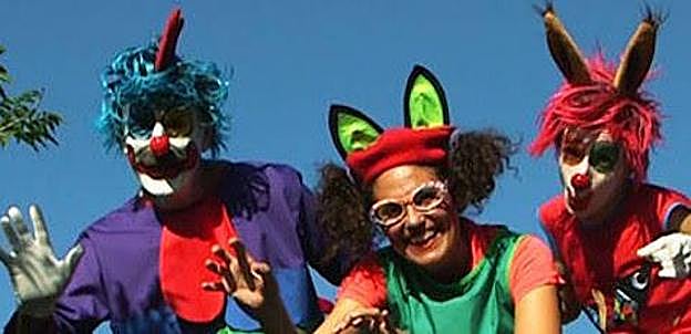 «Bizi dantza/ Irri dantza» euren azken album eta emanaldiaren izena da 