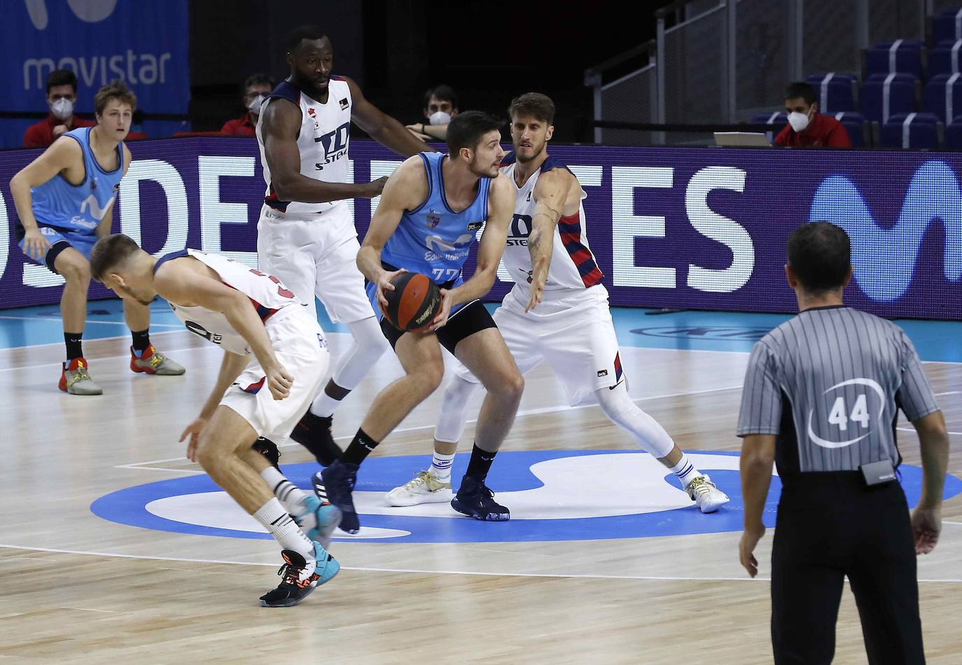 Las fotos del Estudiantes- Baskonia. 