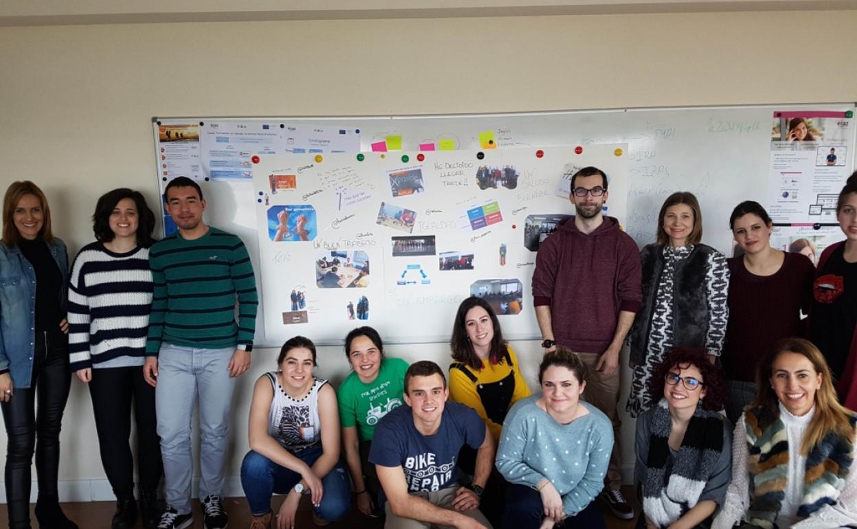 Participantes de una edición anterior de Hazilan. 