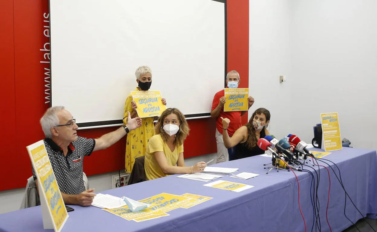 Rueda de prensa de los sindicatos de la educacion del pais Vasco 