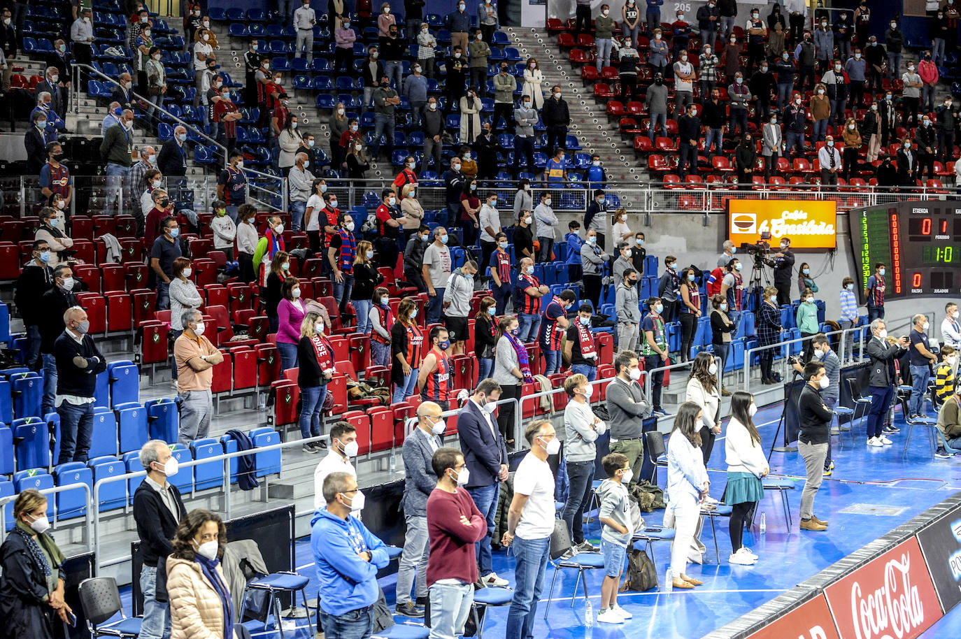 Fotos: Así vivió la afición el regreso al Buesa Arena