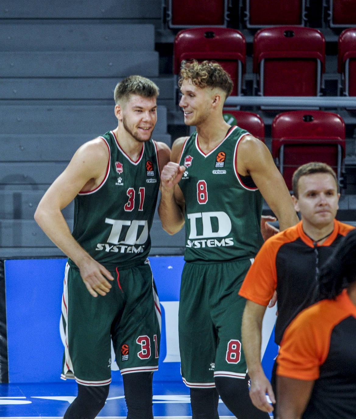 Fotos: Las mejores imágenes del TD Systems Baskonia - Real Madrid