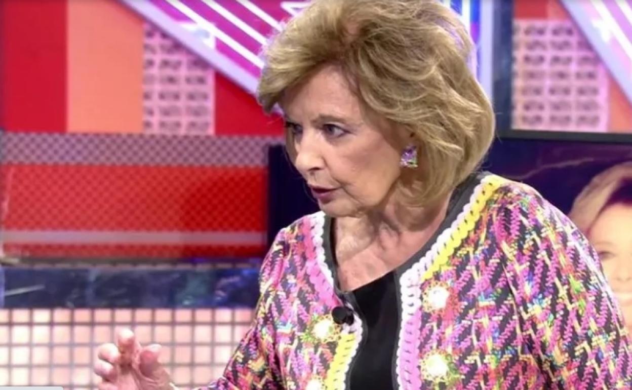 María Teresa Campos, a punto de abandonar 'Sábado Deluxe'.